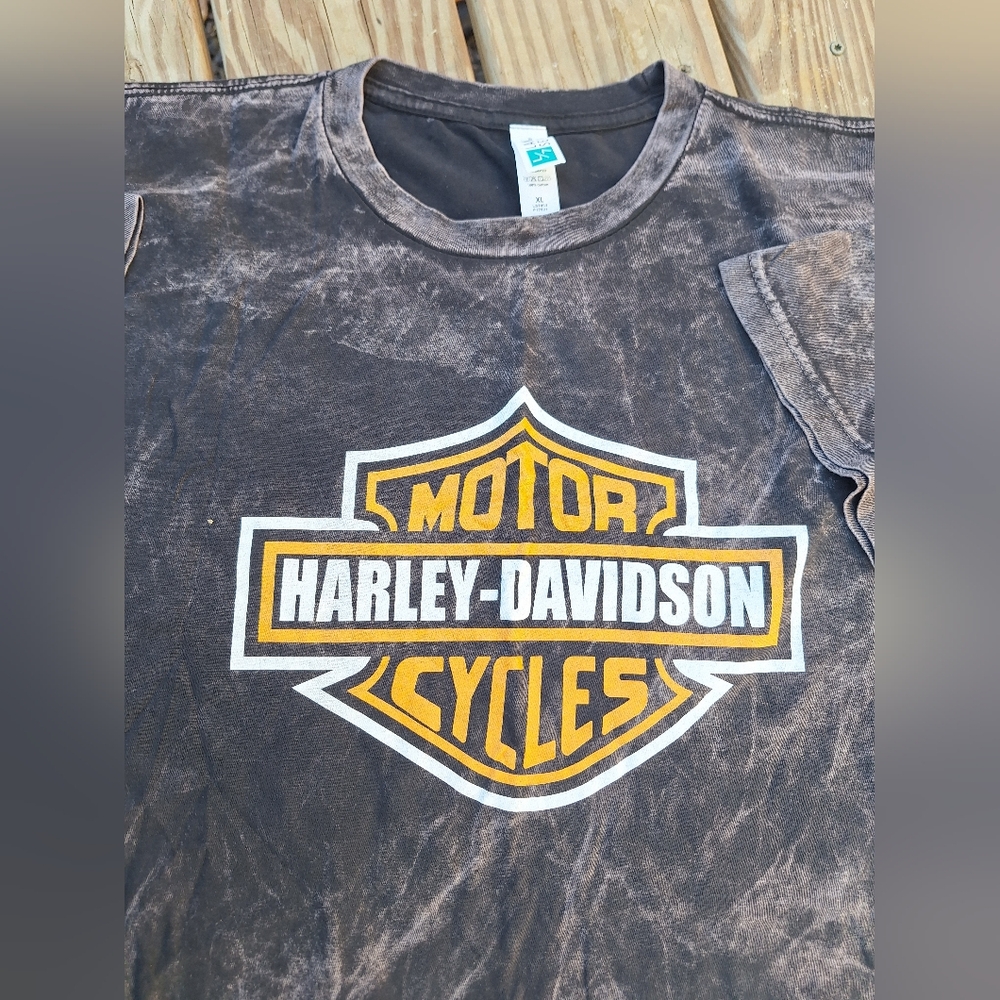 NEW Harley-Davidson Distressed Black T-Shirt with Logo - Picture 2 of 3